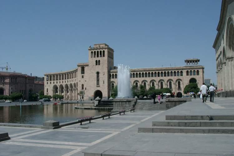 Jerevan - náměstí republiky
Arménie